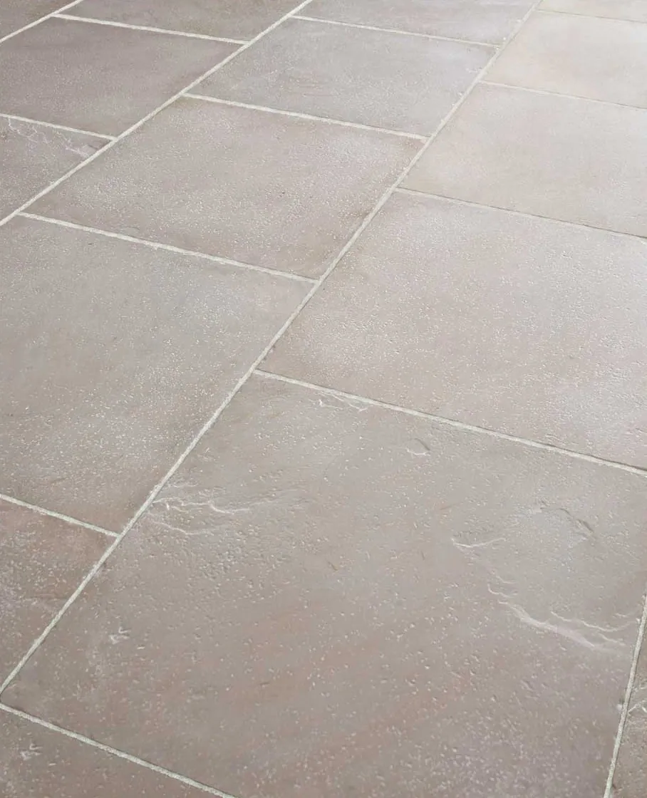 Portland Beige Old Floors